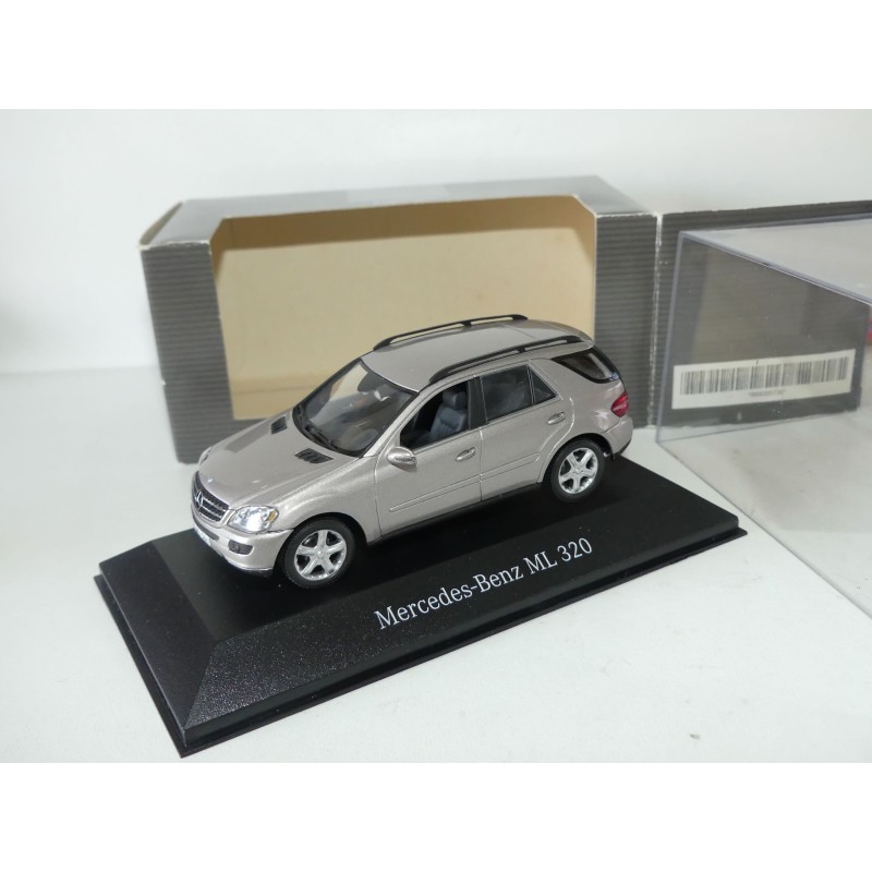 MERCEDES CLASSE M ML TYPE 164 Gris Cubanit MINICHAMPS