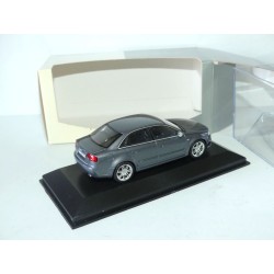 AUDI RS4 B7 Gris MINICHAMPS 1:43