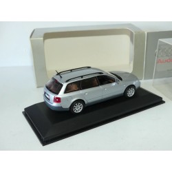 AUDI A6 AVANT C5 Gris Clair MINICHAMPS 1:43