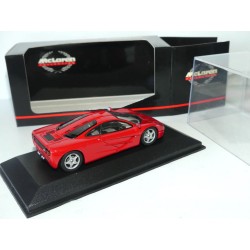 McLAREN F1 Rouge MINICHAMPS 1:43