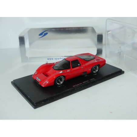 McLAREN M6 GT ROUGE SPARK S3113 1:43