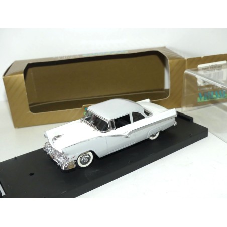 FORD FAIRLINE 1956 Gris et Blanc VITESSE L010 1:43