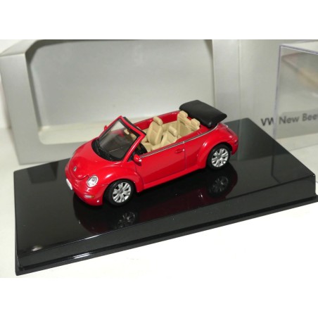 VW NEW BEETLE CABRIOLET Rouge AUTOART 1:43