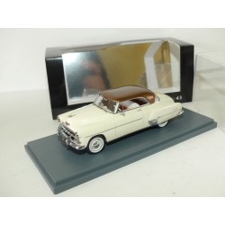 CHEVROLET DE LUXE HT COUPE Crème NEO 1:43