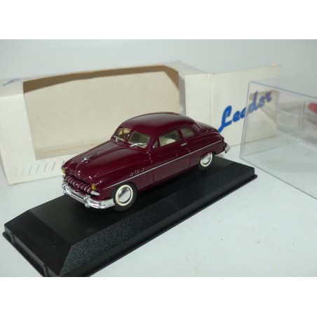 FORD VEDETTE COUPE Bordeaux LEADER 1:43