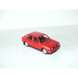 LANCIA DELTA 4WD Rouge VITESSE 1:43 sans boite