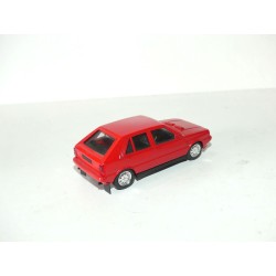 LANCIA DELTA 4WD Rouge VITESSE 1:43 sans boite