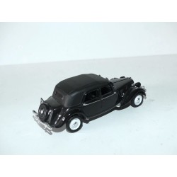 CITROEN TRACTION 15CV 1953 GENDARMERIE NOREV 1:43 imperfection sans boite