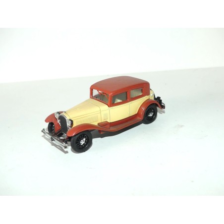 ALFA ROMEO 6C 1750 Beige et Marron RIO 1:43 sans boite