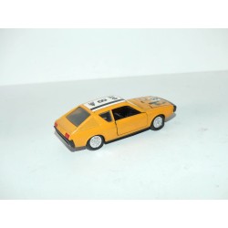 RENAULT 17 TS coupe N°8 VERSION COURSE NOREV JET CAR 1:43 sans boite