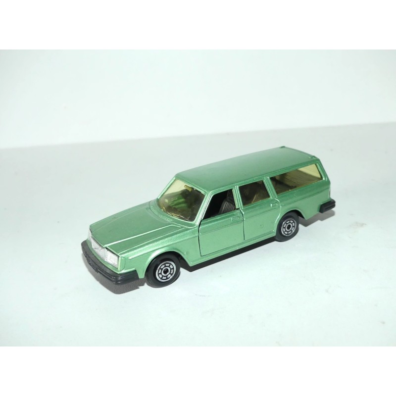 VOLVO 264 BREAK Vert NOREV JET CAR 1:43 sans boite