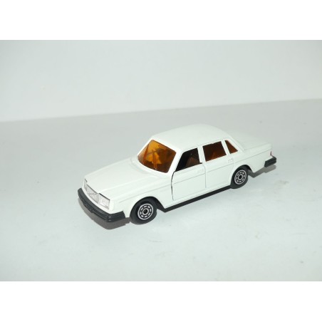 VOLVO 264 Blanc NOREV JET CAR 1:43 sans boite