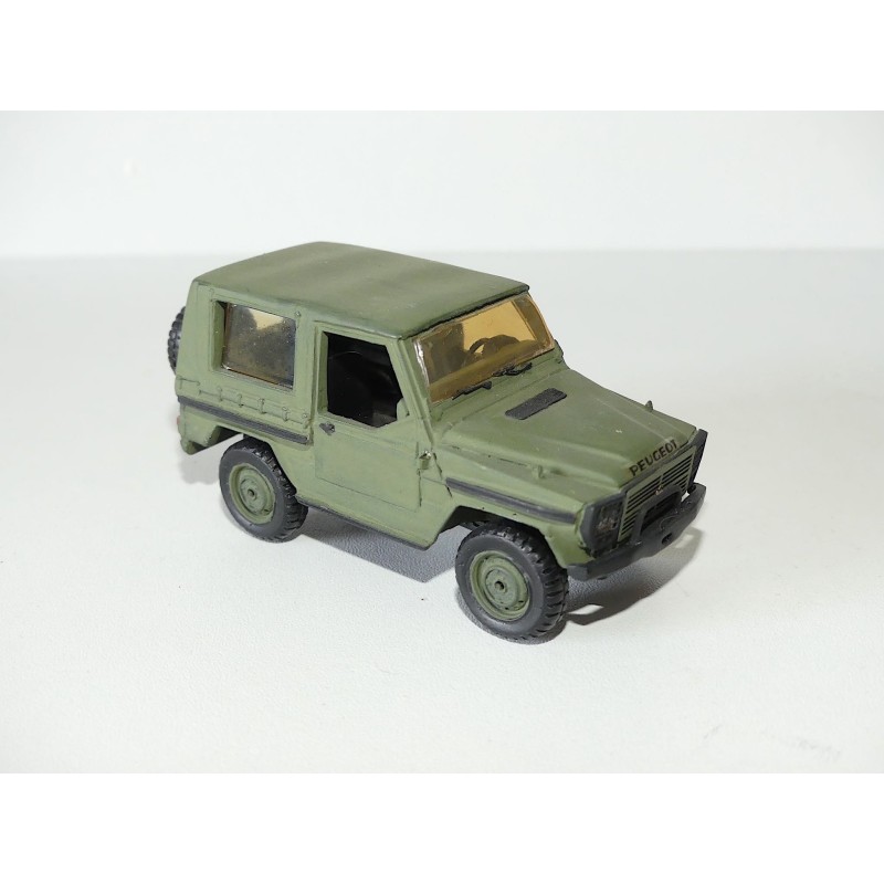 PEUGEOT P4 TOUT-TERRAIN FICHE MILITAIRE HACHETTE COLLECTION